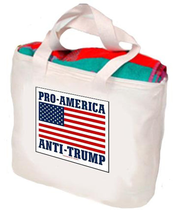 Pro-America, Anti-Trump (Tote)